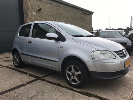 Volkswagen Fox - 1.2 Trendline Bj.2007 / Lm velgen / 136dkm - 1