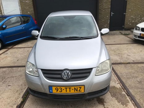 Volkswagen Fox - 1.2 Trendline Bj.2007 / Lm velgen / 136dkm - 1