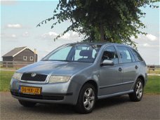 Skoda Fabia Combi - 1.4-16V Comfort * Airco * 5Drs * Nw-Apk * KOOPJE