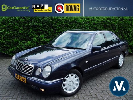 Mercedes-Benz E-klasse - E 320 Elegance Automaat Youngtimer - 1