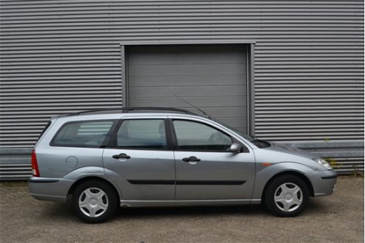 Ford Focus Wagon - 1.6-16V Cool Edition Airco Elek. Ramen Trekhaak + Inruil Mogelijk - 1