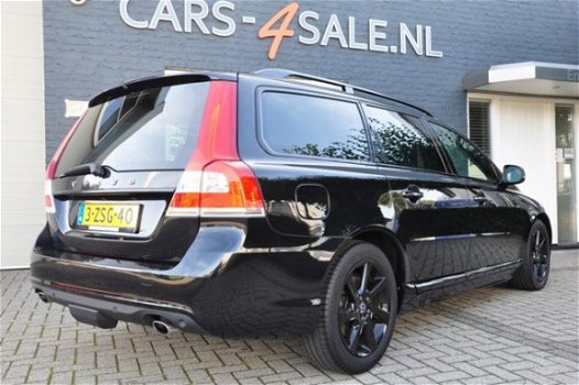 Volvo V70 - D4 180pk Nordic+ + Dynamic line + Leder + Lmv + Navi - 1