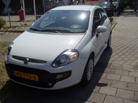 Fiat Grande Punto - 1.3 Multijet 16V Dynamic 90 - 1