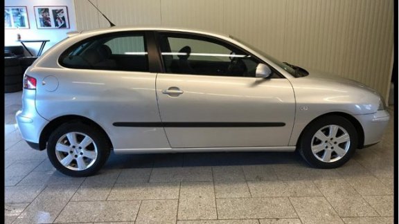 Seat Ibiza - 1.4-16V Stella - 1