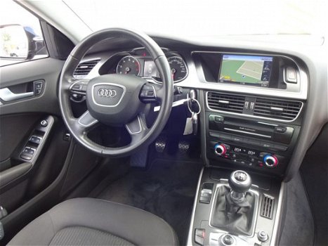 Audi A4 - 1.8 TFSIe 170PK Xenon/LED NL-geleverd Navi Parksens. Rotor 18'' - 1