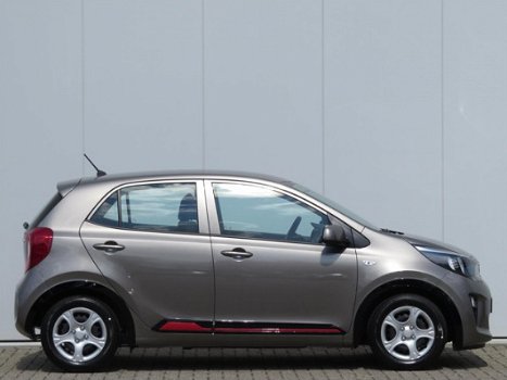 Kia Picanto - 67PK COMFORTLINE AIRCO / NU LEVERBAAR MET CROSS XL PAKKET - 1