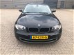 BMW 1-serie - 118d Corporate Business Line GEZOCHT ALLE MERKEN EN TYPE S, S BUSSEN EN 4X4 - 1 - Thumbnail