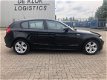 BMW 1-serie - 118d Corporate Business Line GEZOCHT ALLE MERKEN EN TYPE S, S BUSSEN EN 4X4 - 1 - Thumbnail