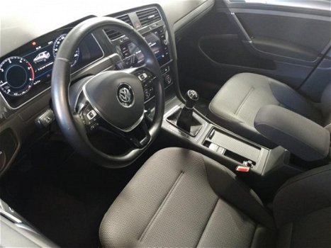 Volkswagen Golf - 1.6 TDI Comfortline Virtual Cockpit Panodak - 1
