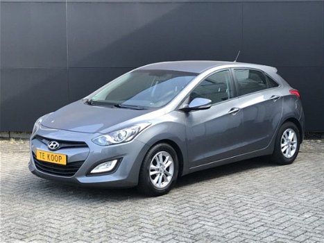 Hyundai i30 - 1.6i Automaat 5-drs 1.6i-16v i-motion - 1