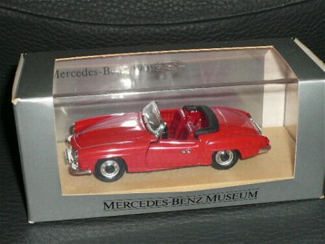 1:43 RIO B66040035 Mercedes-Benz 190 SL open rood Mercedes Benz Museum - 0