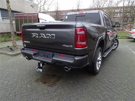 Dodge Ram 1500 - Sport 5.7 V8 HEMI - 1