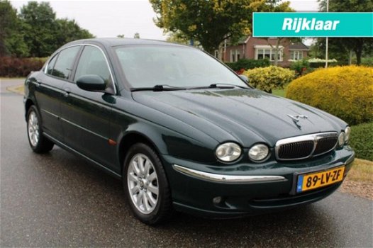 Jaguar X-type - 2.0 V6 156pk Automaat Business Edition Plus ECC/Cruise - 1