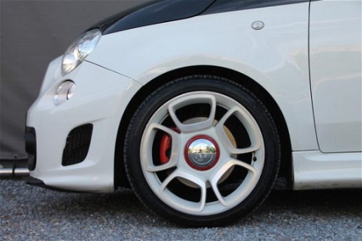 Fiat 500 C - 500c Abarth 1.4 16V T-Jet Competizione - 140 pk *Xenon / Leder - 1