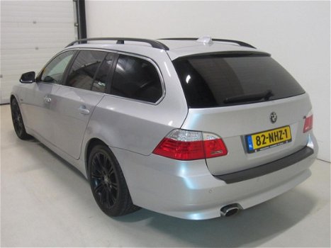 BMW 5-serie Touring - 2.0 I 520 TOUR 120KW AUT - 1