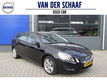 Volvo V60 - 2.0 D3 MOMENTUM / Navigatie / Trekhaak / Dealer onderhouden - 1 - Thumbnail