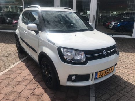 Suzuki Ignis - 1.2 Select met navigatie, achterklepspoiler, stootlijsten, enz - 1