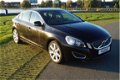 Volvo S60 - 1.6 DRIVE Summum | Leder bekl. | Navi - 1 - Thumbnail