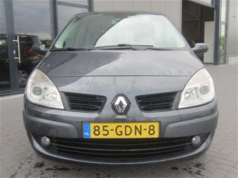 Renault Scénic - Scenic 1.6 16V Business Line Clima, Cruise, NAVI, PDC - 1