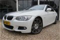 BMW 3-serie Coupé - 330i LCI Line Sport | M-PAKKET | XENON | ECC | ALCANTARA | PARELMOER WIT - 1 - Thumbnail