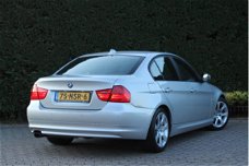 BMW 3-serie - 318i Business Line | Navigatie | Xenon verlichting | Sportstoelen