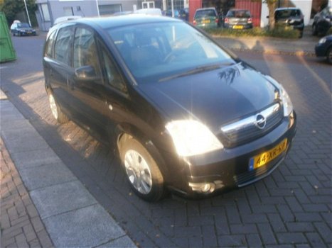 Opel Meriva - 1.6-16V Temptation - 1