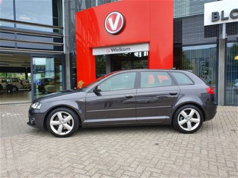 Audi A3 Sportback - Ambition Pro Line S Automaat - 1