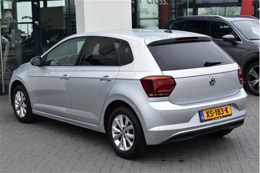 Volkswagen Polo - 1.0 TSI Highline Navi, Clima, stoelverw, lmv, parksens v en a, regensens, spiegelp - 1