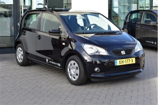 Seat Mii - 1.0 Style Intense Airco, cruise control, parkeersensoren achter, bluetooth, mistlampen vo - 1