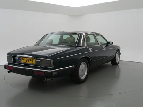 Daimler Double Six - 6.0 V12 / 323 PK / UITSTEKENDE STAAT - 1