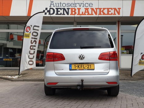 Volkswagen Touran - 1.2 TSI Comfortline BlueMotion 7p. BJ.2013 / 7 Persoons / Navigatie - 1