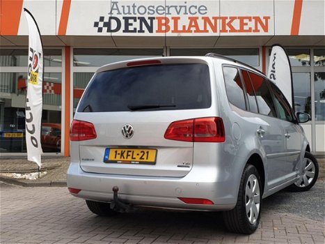 Volkswagen Touran - 1.2 TSI Comfortline BlueMotion 7p. BJ.2013 / 7 Persoons / Navigatie - 1