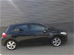 Toyota Auris - 1.8 Full Hybrid Dynamic Cruise, NAP, Airco, Navi, - 1 - Thumbnail