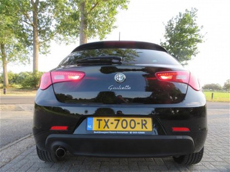 Alfa Romeo Giulietta - 1.4i Turbo Progression met Vele Opties - 1