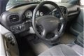 Chrysler Voyager - 3.3i V6 SE Luxe Automaat. 7 Personen - 1 - Thumbnail