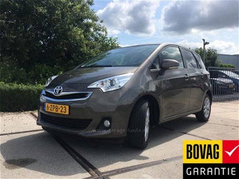 Toyota Verso S - 1.3 VVT-i Aspiration Achteruitrijcamera | Cruise control, Climate control | Navigat - 1