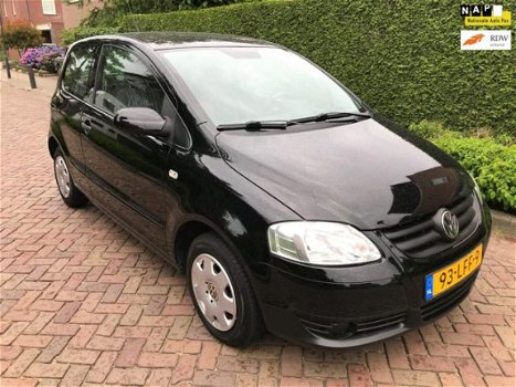 Volkswagen Fox - 1.2 Trendline ZWART - 1