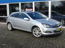 Opel Astra GTC - 1.7 CDTi Cosmo