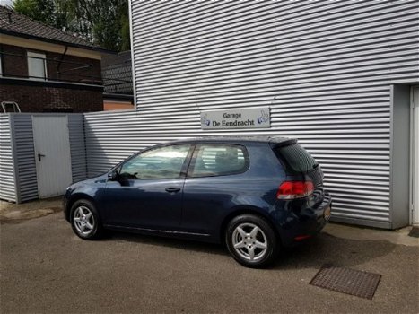 Volkswagen Golf - Hele nette Golf 1.6 Trendline met airco en apk - 1