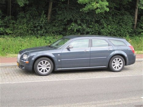 Chrysler 300C Touring - 3.0 V6 CRD - 1