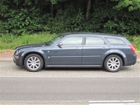 Chrysler 300C Touring - 3.0 V6 CRD - 1