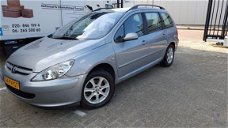 Peugeot 307 - 2.0 HDi XS Premium.climate controle , boekjes