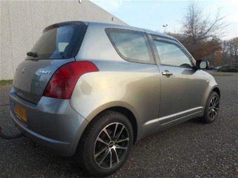 Suzuki Swift - 1.3ddis exclusive - 1