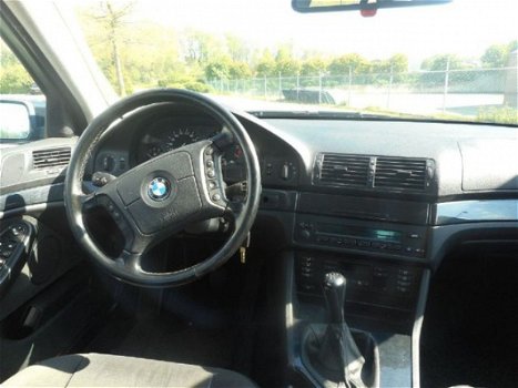 BMW 5-serie - 523i - 1