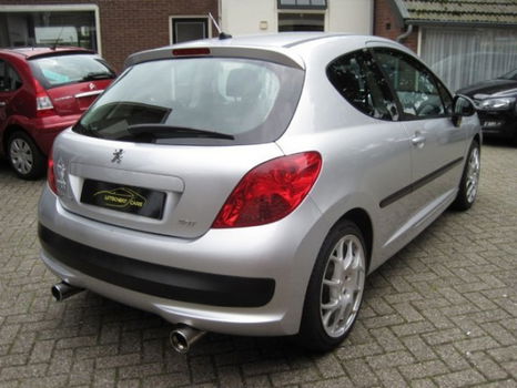 Peugeot 207 - 17 Inch sportvelgen / dubbel uitlaat / Airco / - 1