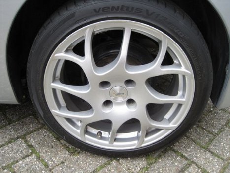 Peugeot 207 - 17 Inch sportvelgen / dubbel uitlaat / Airco / - 1