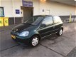 Toyota Yaris - 1.3 VVT-i 3-DRS/ AUTOMAAT/ AIRCO/ ELEC.RAMEN Lichte schade - 1 - Thumbnail