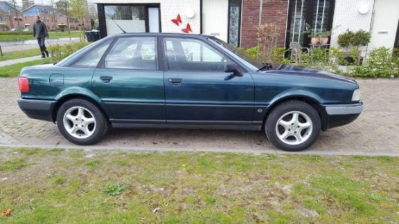 Audi 80 - 1.6 E basis 2 de eeigenaar apk 05-05-2018 jongtimer - 1