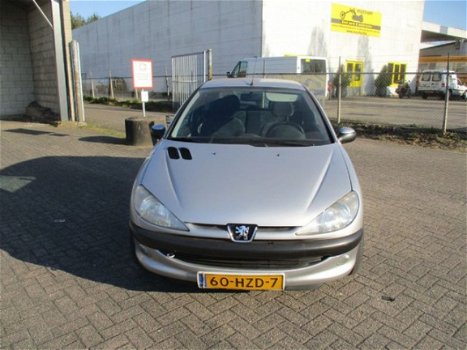 Peugeot 206 - 1.4 XT - 1