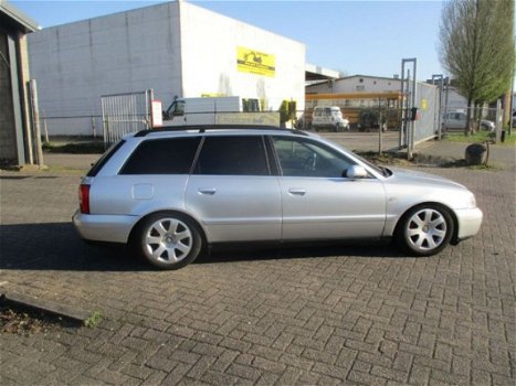 Audi A4 Avant - 1.8 5V Advance - 1